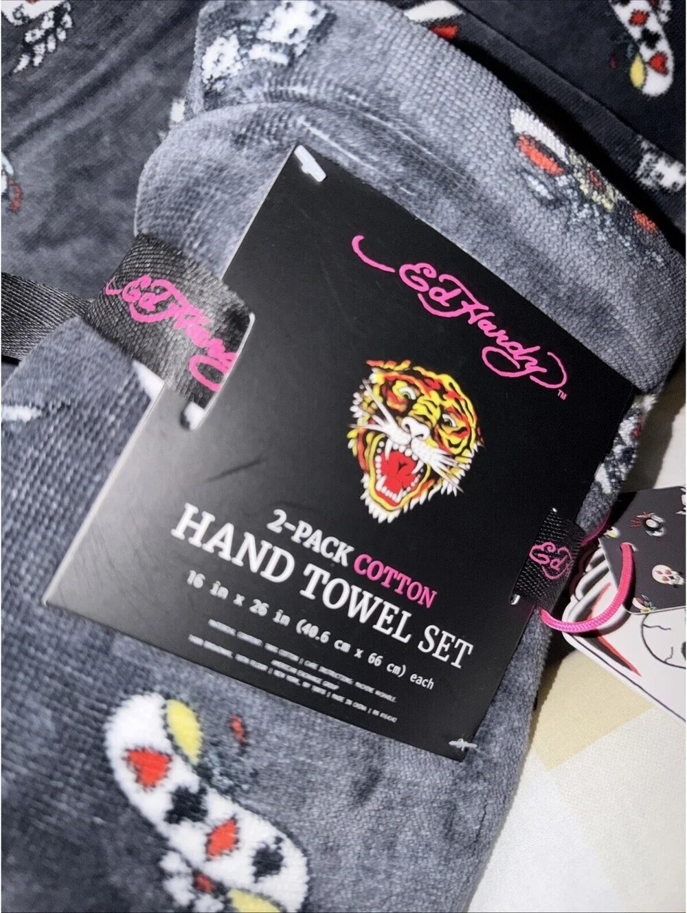 Ed Hardy ed hardy